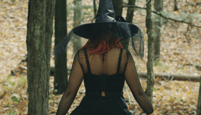 Ako nosiť gotickú mikinu na každý deň?