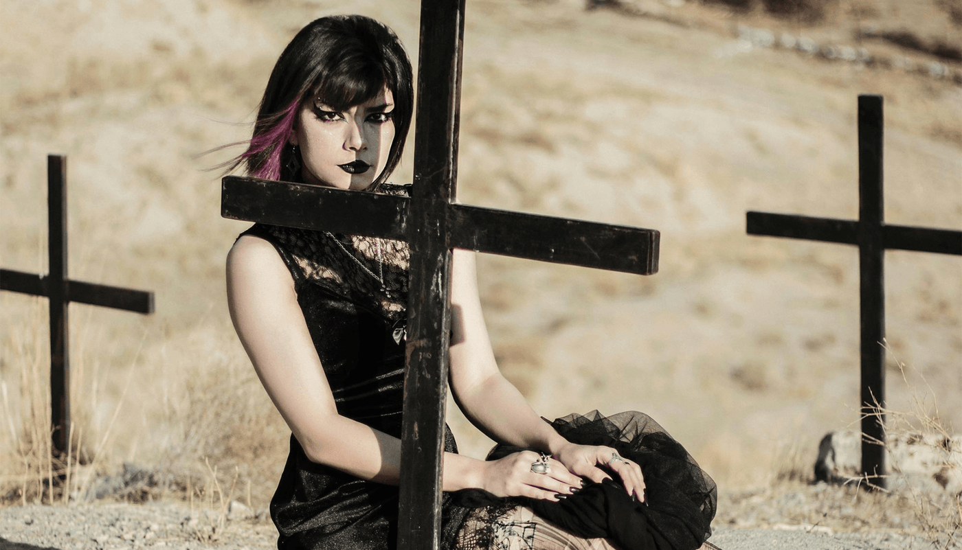 Tričká v štýle gothcore - čím sa vyznačujú? - Castle Gothic