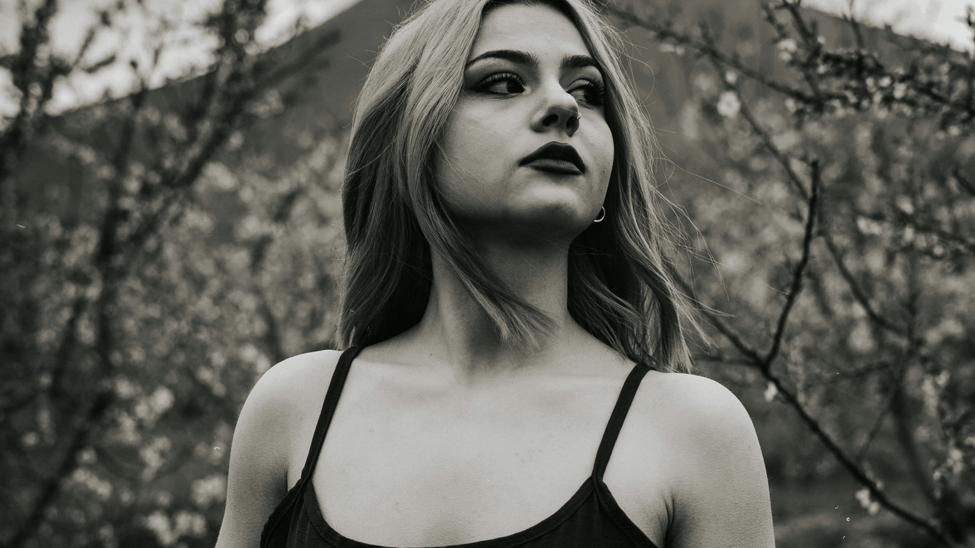 Castlecore v praxi – ako vniesť stredoveký romantizmus do každodenného šatníka - Castle Gothic