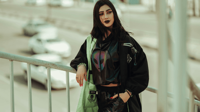 Kožené gotické sukne – od punkovej rebélie po eleganciu