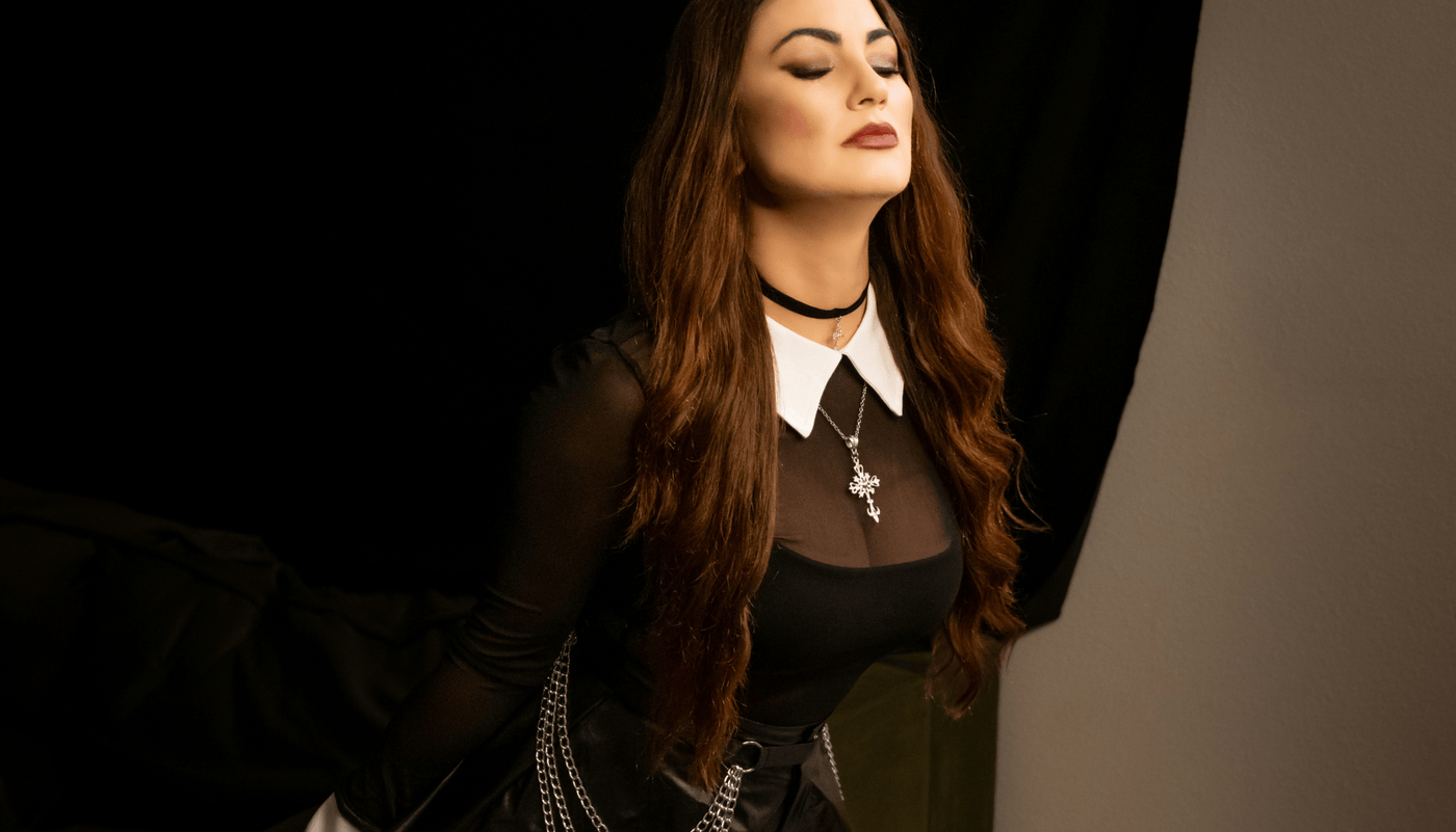 Sukne v štýle gothcore – moderný gotik - Castle Gothic