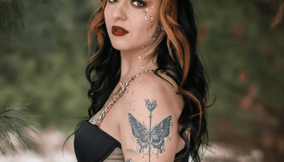 Dámske gotické kabáty: história, štýly a inšpirácie na každú príležitosť